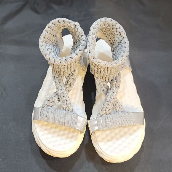 BRAND NEW WOMEN FASHION THICK BOTTOM  PLATFORM SANDALS G1 - Picture 2 of 16